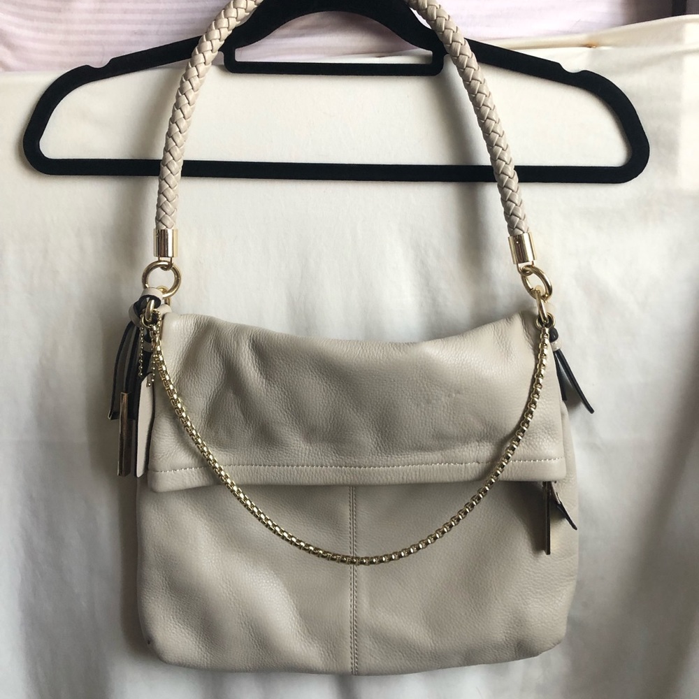 Wilson’s Leather White Shoulder Bag